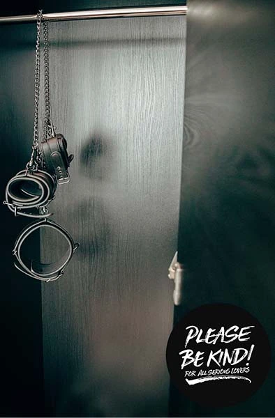Please Be Kind! Dark Desire Collar With Ankle Cuffs 4 Please Be Kind! Dark Desire Collar With Ankle Cuffs - Bilde 2